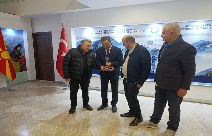 Yılın En Başarılı Büyükelçisi Ödülü Ruslan Kazkbaev’e Verildi