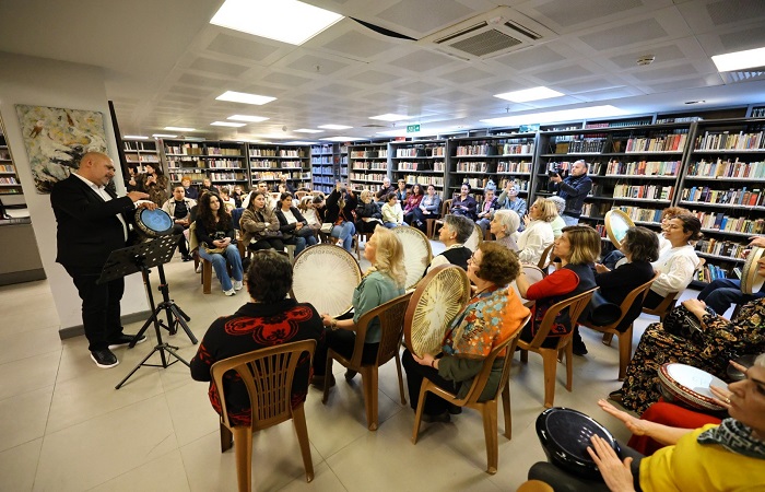 Efes Selçuk’ta  “Kütüphanede Müzik Var” Etkinliği, Katılımcılara Keyifli Anlar Yaşattı